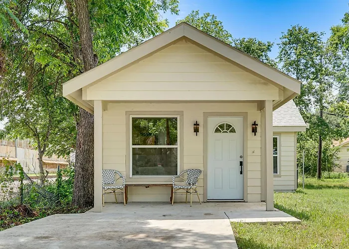 Updated Craftsman In Historic Southside Worth Vakantiehuis *